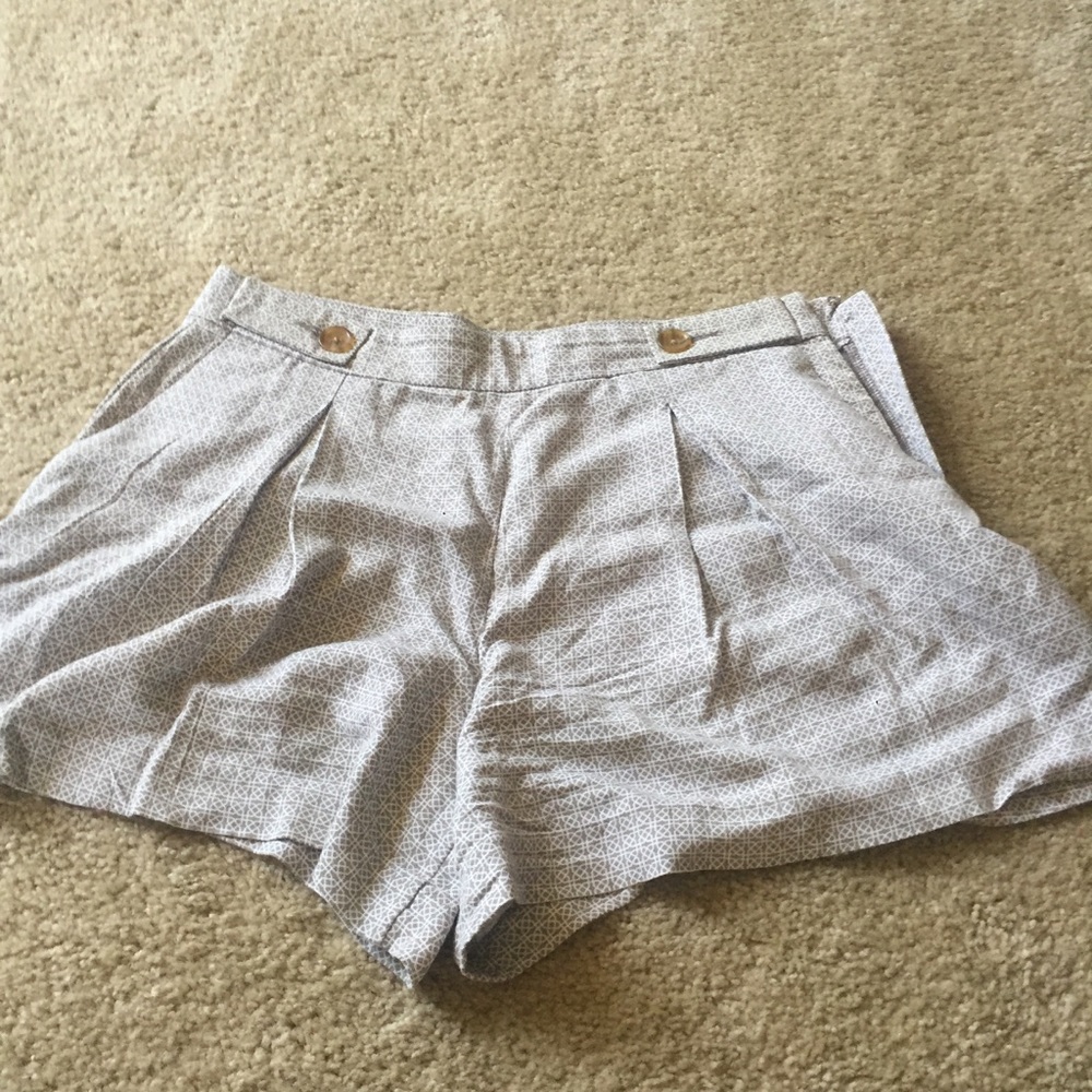 Size 8- banana republic shorts